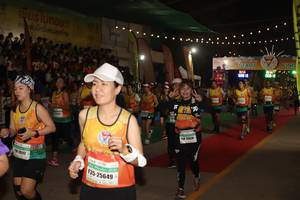 BIB: 008, 9901, 20112, 25649
                            <button type="button" onclick="openModal(9884252)" class="btn btn-primary btn-sm float-right btn-popup" data-toggle="modal" data-target=".modal-high-quality">
                        <i class="fas fa-shopping-cart"></i> Add to Cart
                    </button>
                                            <button type="button" onclick="isThisMe(9884252, true)" class="btn btn-success btn-sm float-right btn-popup btn-isme hidden" data-toggle="tooltip" data-placement="bottom" title="นี่คือรูปของคุณใช่ไหม คลิกที่นี่เพื่อเอาเข้าอัลบั้ม">
                        <i class="fas fa-plus"></i> Add to album
                    </button>
                    <button type="button" onclick="isThisMe(9884252, false)" class="btn btn-warning btn-sm float-right btn-popup btn-isnotme hidden">
                        <i class="fas fa-ban"></i> Remove from album
                    </button>